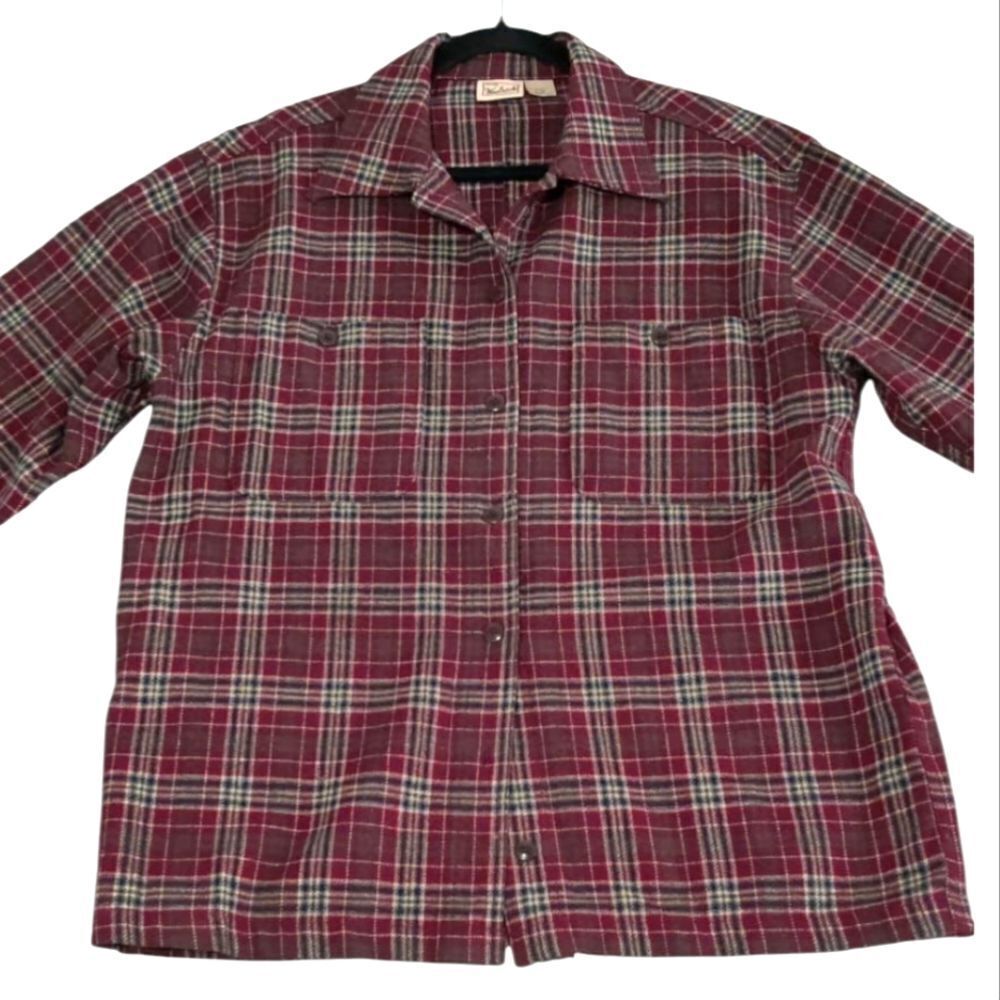 VTG Woolrich USA Women's Red Plaid Button Down Shirt Size M